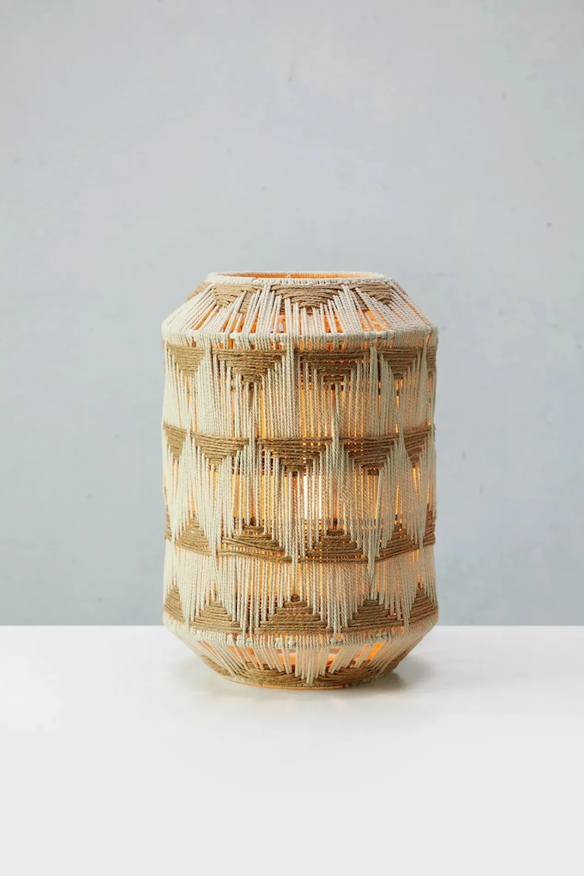 Ano Bordslampa Beige