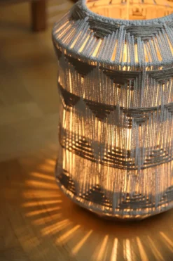 Ano Bordslampa Beige