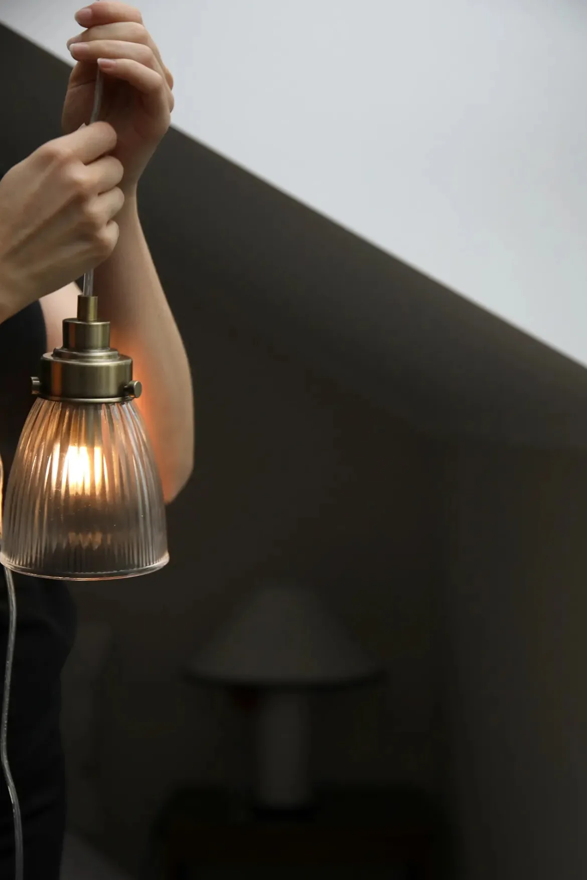 Bellis Fönsterlampa Mässing