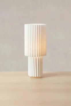 Catis Bordslampa Vit 45 cm