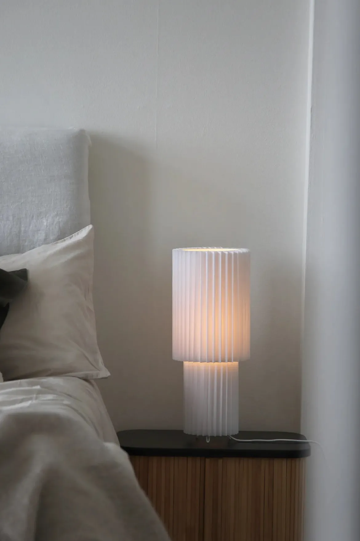 Catis Bordslampa Vit 45 cm