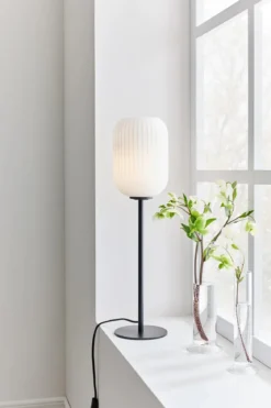 Cava Bordslampa Svart
