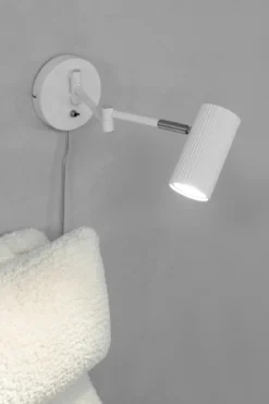 Costilla Vägglampa Vit Flex