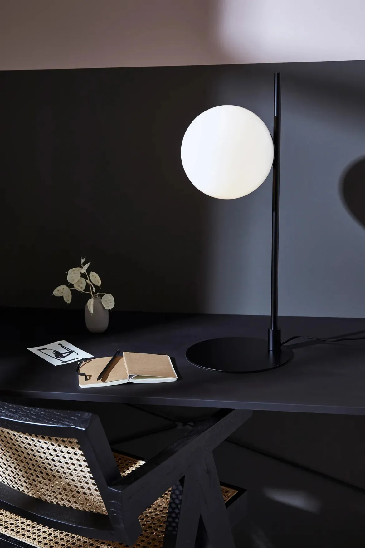 Dione Skrivbordslampa Svart