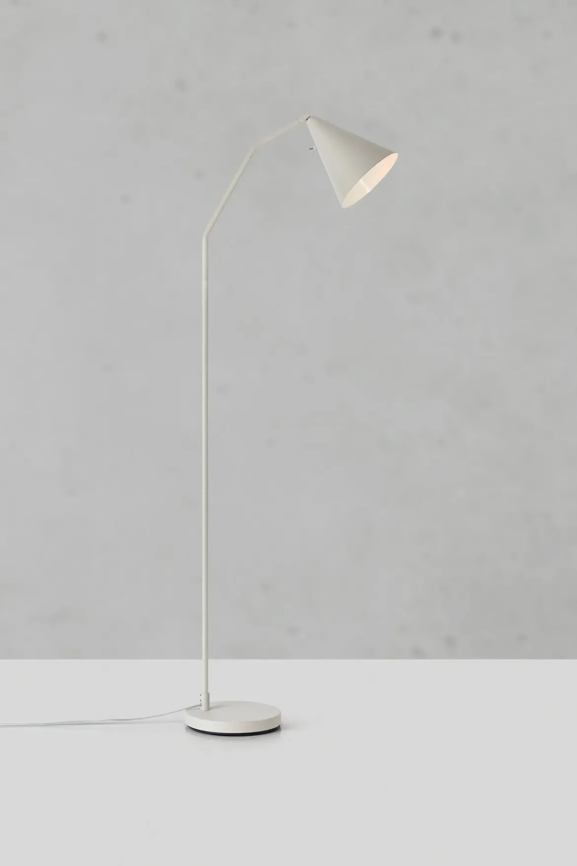 Funil Golvlampa Beige 3-stegsdimbar