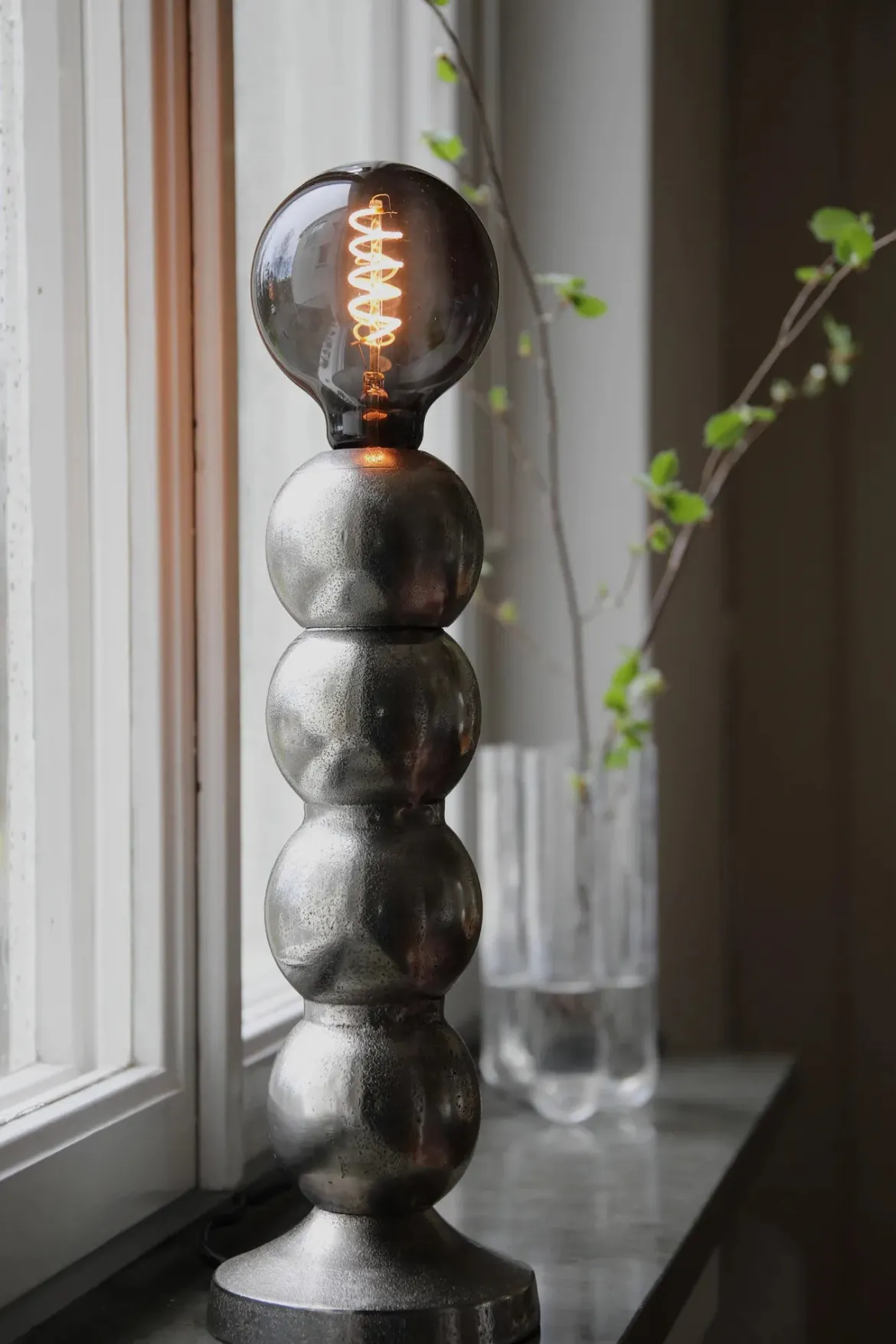 Gong Bordslampa Silver