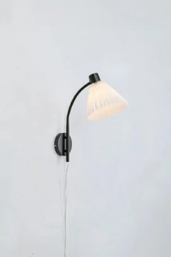 Mira Vägglampa Vit/Svart