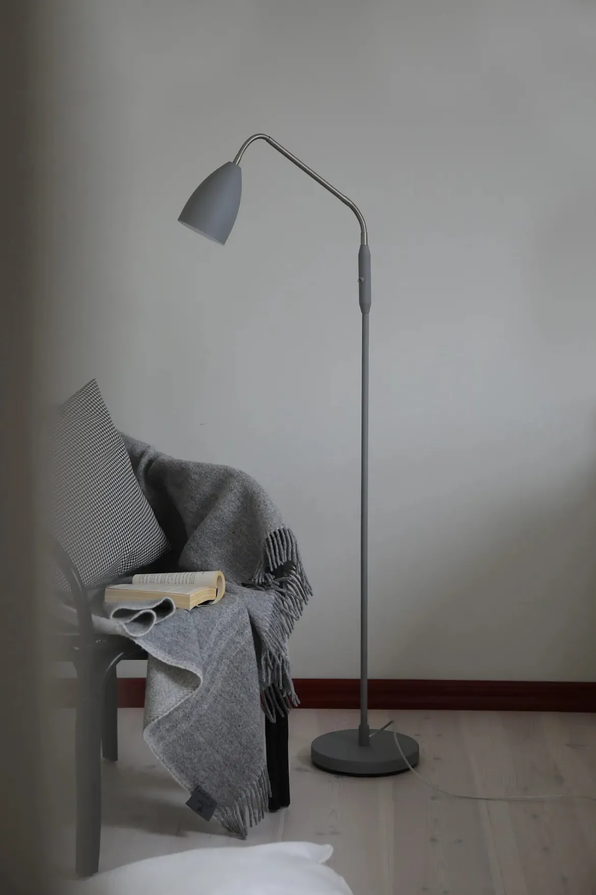 Patro Golvlampa Grå 3-stegsdimbar