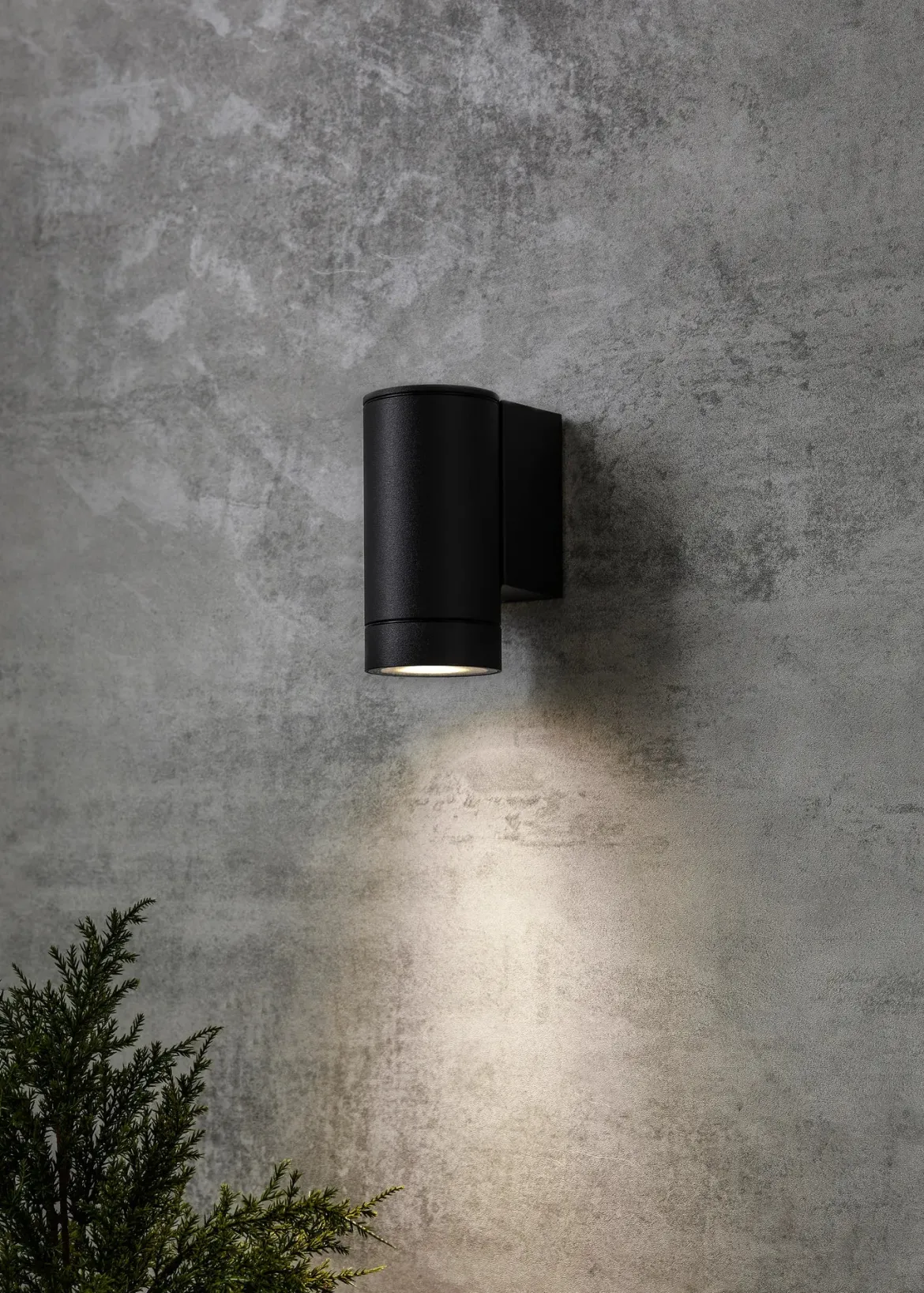 Pipe Fasadlampa Svart