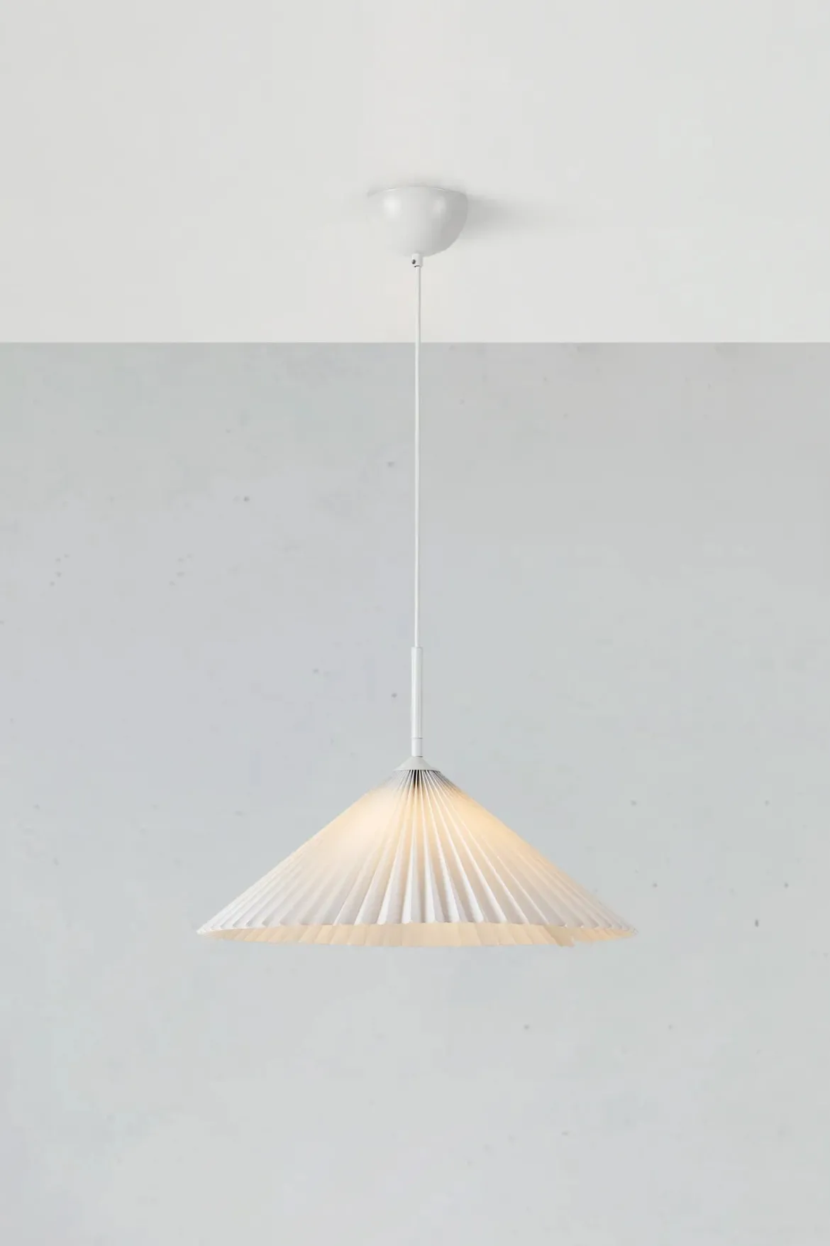 Plisado Taklampa Vit 50 cm