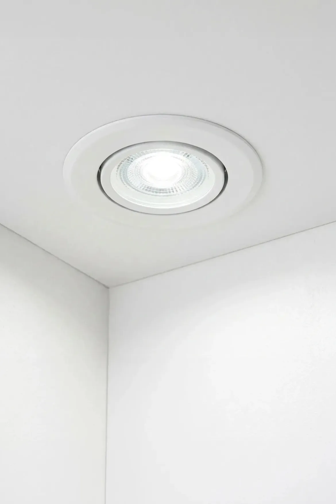 Pluto Downlight Vit 3-stegsdimmer