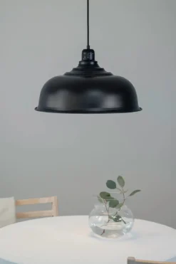 Port Kökslampa Svart Stor
