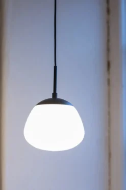 Rise Fönsterlampa Svart