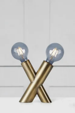 Simul Bordslampa Antik