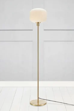 Sober Golvlampa Mässing