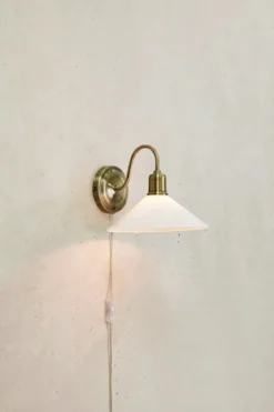 Vela Vägglampa Vit