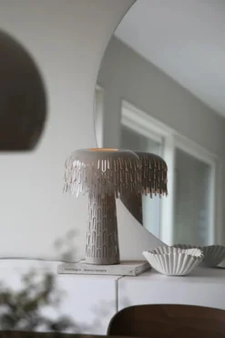 Verbera Bordslampa Greige