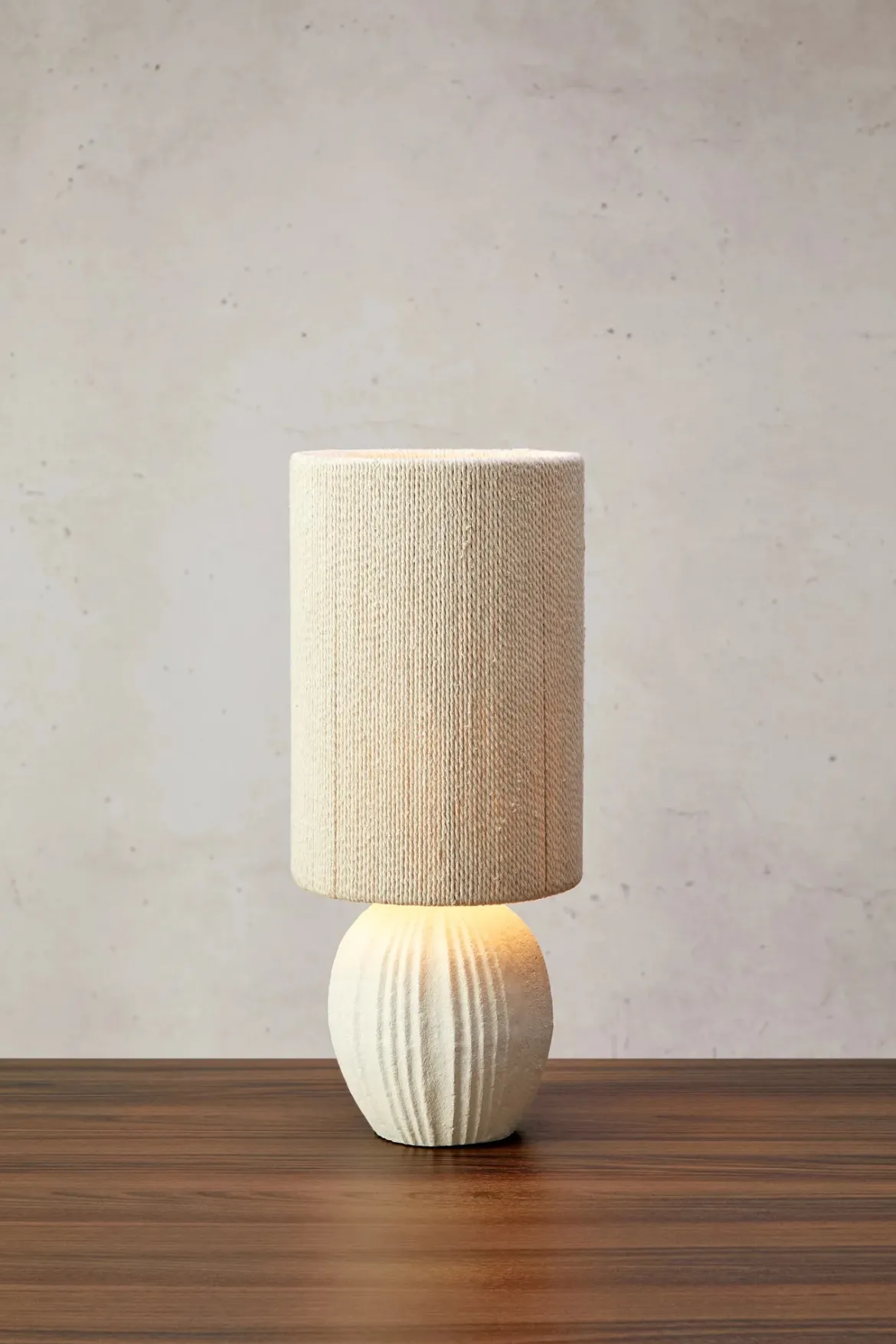 Viela Bordslampa Beige