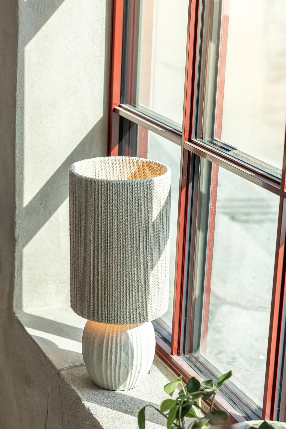 Viela Bordslampa Beige
